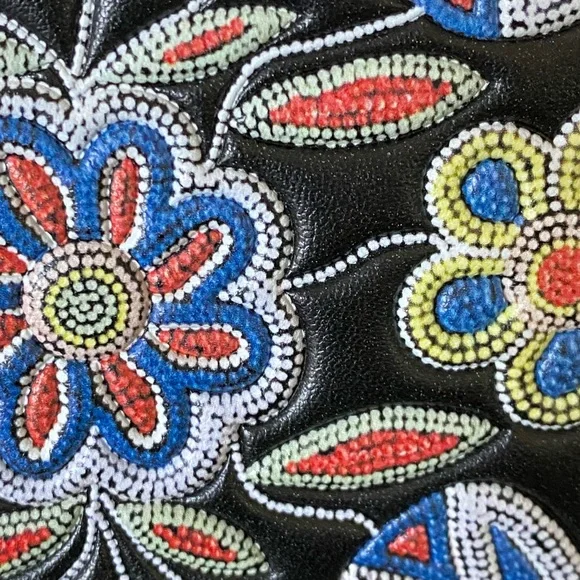 Canadian artist crossbody/wristlet bag - Picture 3 of 7